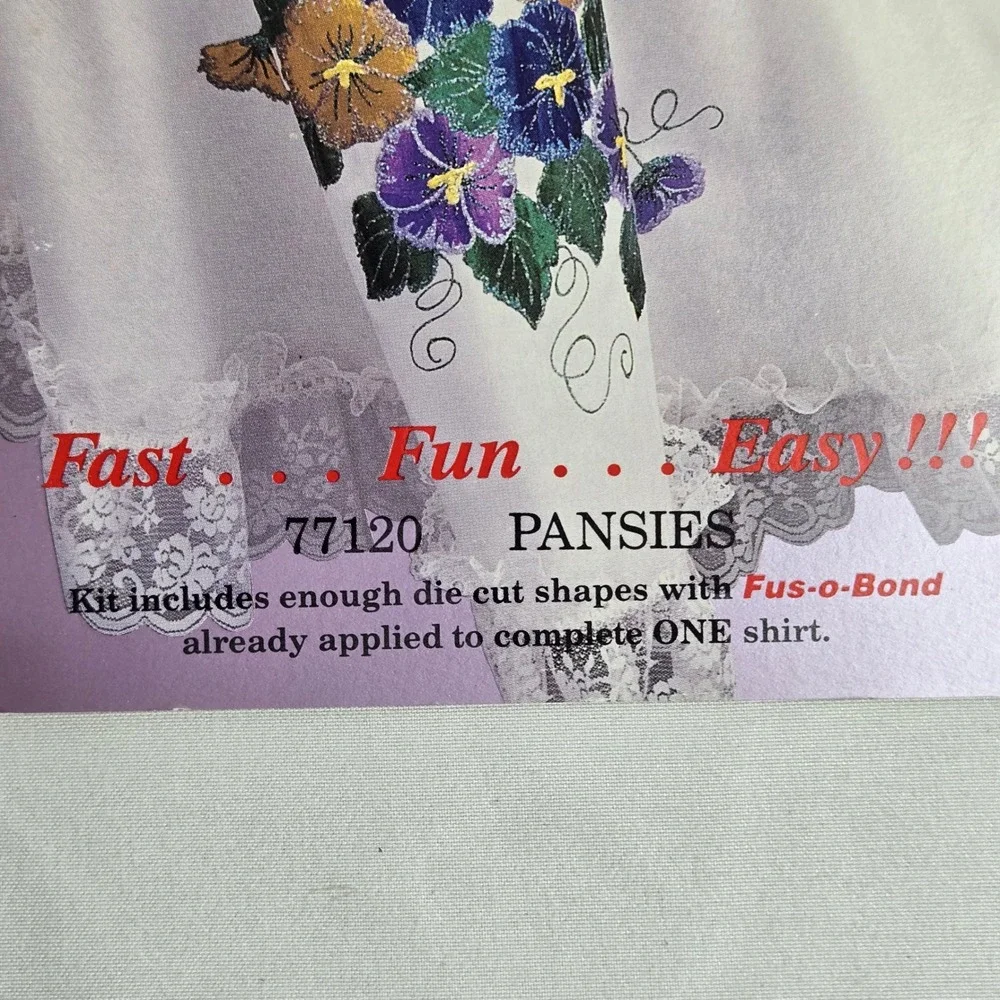 Lot of 4 What's New Ltd Glitzy Shirts Iron On‎ Applique Kits New Sealed Vintage